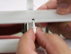 Twist the connector 90 degrees to lock it in place.jpg